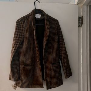 Women’s Blazer (brown and black houndstooth design)